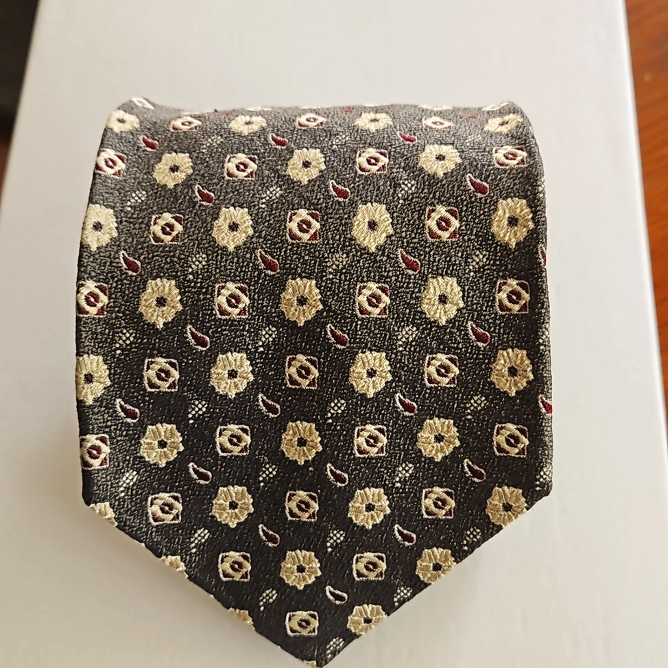 Joseph Abboud Tie